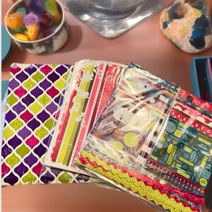 XL SCRAPBOOK+ complete scrap set vintage style appearance w/hundreds of pieces!